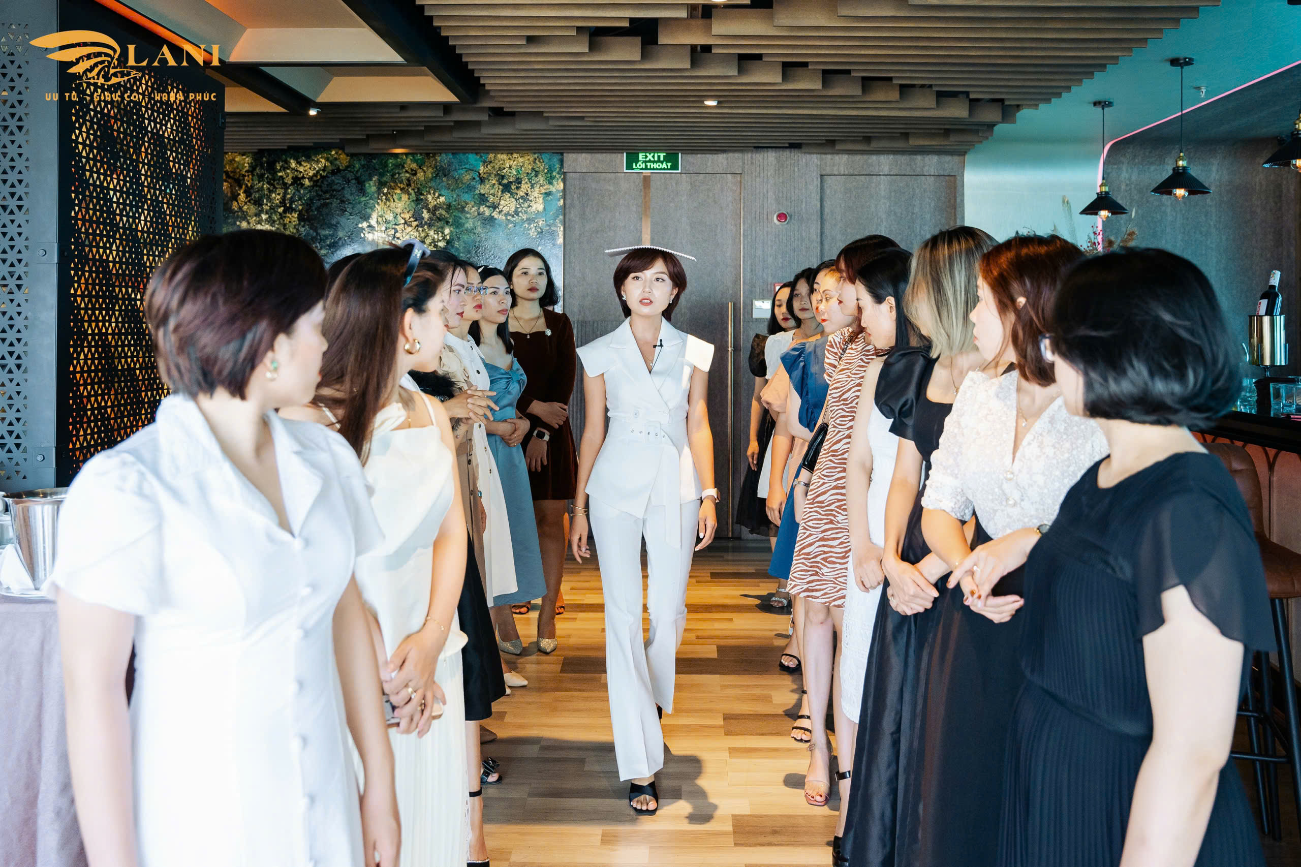 Group dining event